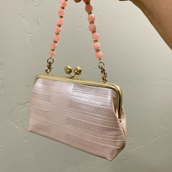 Handmade Genuine Embossed Leather Cute Kisslock Wristlet/Crossbody & 2 Chains - Picture 4 of 15